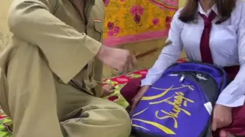 चूत गीला करके चला गाया सिर वीडियो