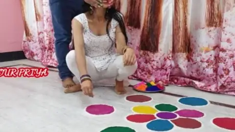 होली के दिन दीदी को गरम करके चोदा भाई ने वीडियो