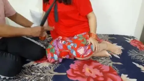 चाचा ने भतीजी को अपने पास बुलाकर चोद दिया वीडियो