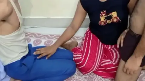 जीजा और पड़ोसी एक साथ मिलके साली की चुदाई की वीडियो