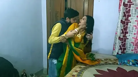 यंग भतीजा आके चोद गया चाचि को वीडियो