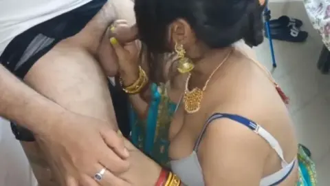 बहन की टांग उठा कर चोद दिया भाई ने वीडियो