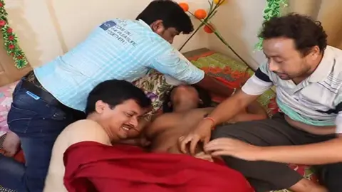 हिंदी सेक्सी फिल्म – चीटर लव चौथा भाग वीडियो