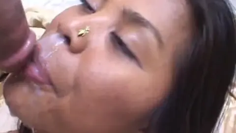 इंडियन अमेचर गैंगबैंग सेक्स वीडियो
