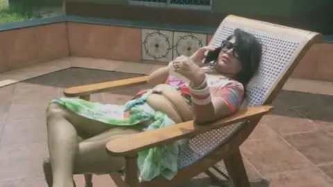 इंडियन भाभी की चुदाई की पोर्न वेब सीरीज वीडियो