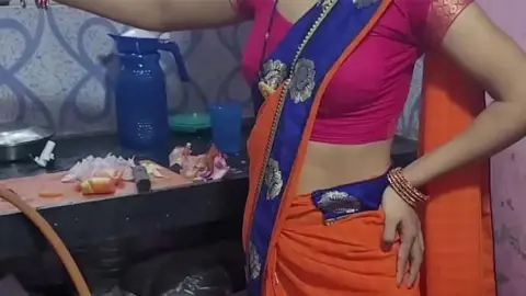 रसोई घर में मेड को चोदा मस्ती में वीडियो