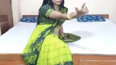 सारी पहेनी हुई लड़की की जोरदार चुदाई वीडियो