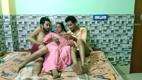 सौतेली बहन को दोस्त के साथ शेयर किया वीडियो