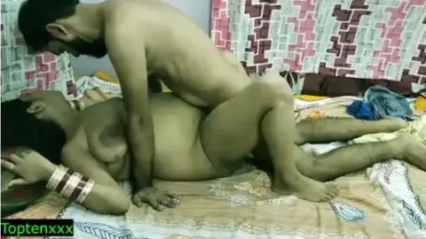 बंगाली चुदासी वाइफ पड़ोसी साथ चुदा चुदी कर बैठी वीडियो
