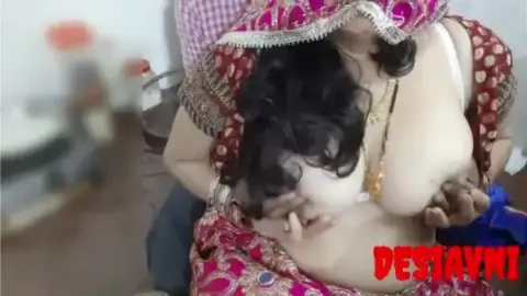 दुल्हन अवनी भाभी को शराबी देवर साड़ी में चोदता है वीडियो