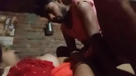 झारखंड की भाभी रात में चुदी लवर के साथ वीडियो