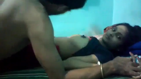 मराठी लड़की का लवर बुर चटाई करके एमएमएस बनाया वीडियो