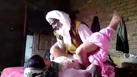 हिंदी क्सक्सक्स मूवी मुस्लिम बहु की तबू सेक्स ससुर साथ वीडियो
