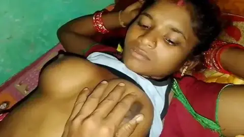 देहाती भाभी देवर की नाईट में फोरप्ले सेक्स चोरी छुपकर वीडियो