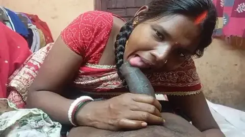 देहाती बंगाली भाभी काला लंड चूसकर माल निकाली वीडियो
