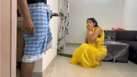 कानपूर भाभी की चूत ज़ोर ज़ोर से चोदा देवर ने घर पर वीडियो