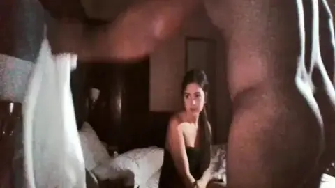 बांग्ला अफसर और गर्ल की viral Hatia UNO scandal video Part 5 वीडियो