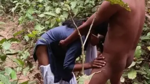देहाती मल्लू भाभी खेत में चूत मरवाती है लवर से हॉट क्लिप वीडियो
