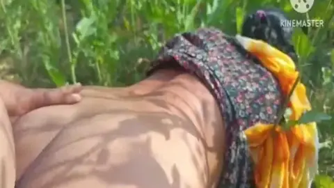 मोटी गाँड़ वाली हरियाणा मिल्फ को खेत में घोड़ी वाला शॉट से चोदा वीडियो