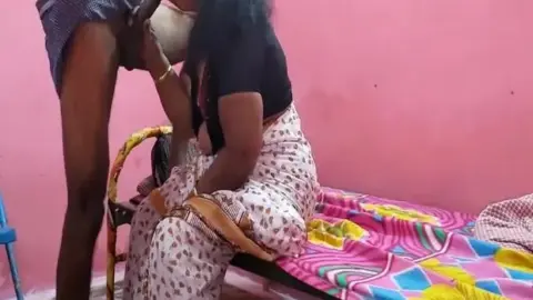 तमिल आंटी ने काला लंड चूसकर पड़ोसी साथ सेक्स किया वीडियो